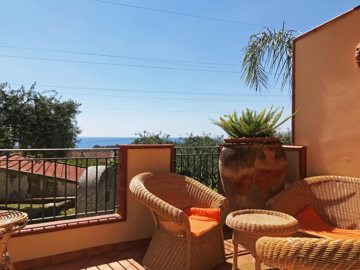 B&B Villa Degli Ulivi Praia a Mare Exterior foto